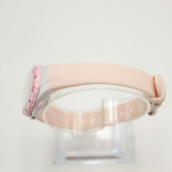 NOS Lorus Pink Analog 29mm Watch Backlight Silicone Strap New in Package Working - Picture 10 of 12